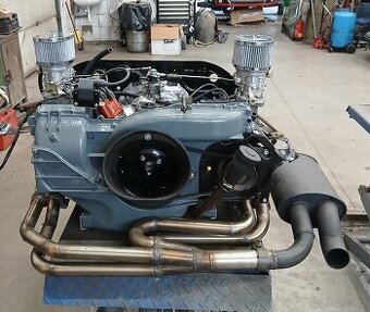 VW Brouk/Transporter motor 2.0l