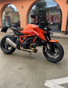 KTM Superduke 1390r