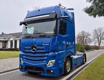 Mercedes-Benz Actros 1848 MP5 - tahač návěsů LowDeck