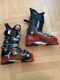 Lyžařské boty ATOMIC Tracker 130, vel.26-26,5cm