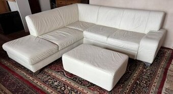 Bílá kožená rohová sedačka s taburetem,5979