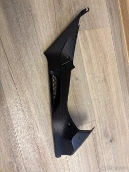 BMW S1000RR 2012 plastové kapotáže Pravá