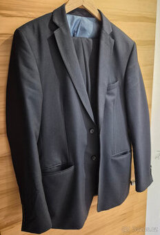 Pánský oblek velikost 50