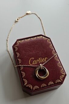 Náhrdelník Trinity s kamínky