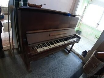 klavír, piáno August Förster