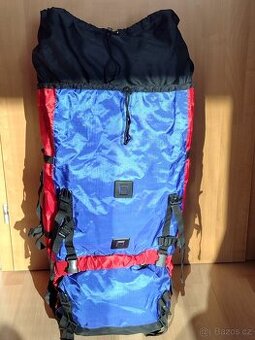 Batoh pre horolezcov, cestovateľov a turistov.