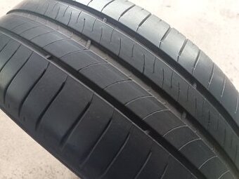 205/55 R16 MICHELIN (4919)
