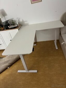 Stůl rohový polohovatelný