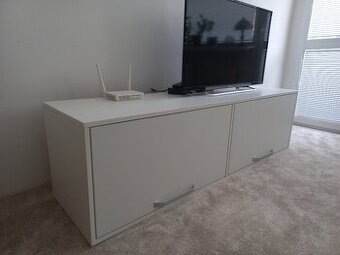 BED CONCEPT - nástavec na skříň, peřiňák
