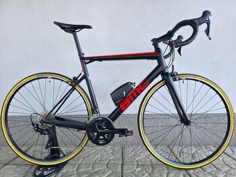 Silniční kolo BMC Teammachine SLR03 ONE Carbon 2021