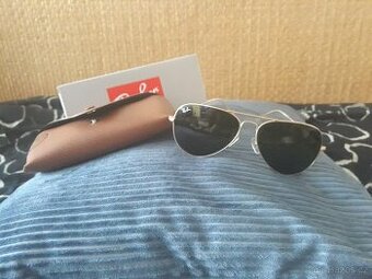 RAYBAN