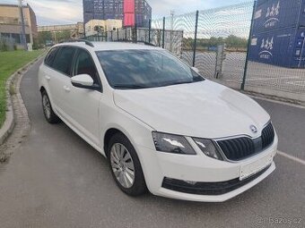 Škoda Octavia III combi 2.0tdi 4X4 DSG Švýcarsko TOP