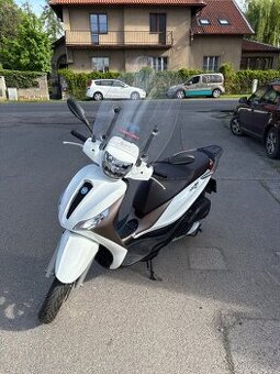 Piaggio Medley 125