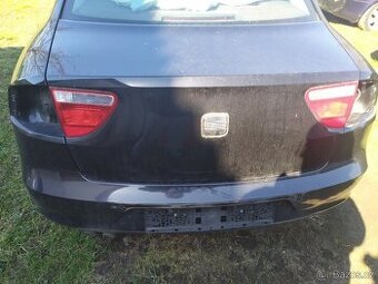 Seat Exeo 2008-2013 sedan páté kufrové dveře