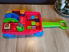 Fisher Price Vozík + 12 kostek