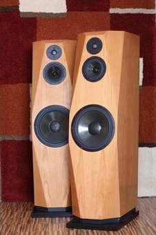 ETON 2ks reprá použivané v AVALON za 50.000€ + 2.BASS boxy