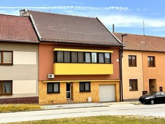 Prodej rodinného domu 213 m² s pozemkem 1427 m²