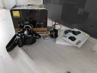Nikon D5000