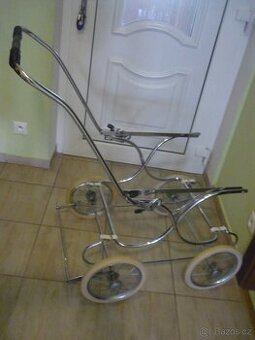 Podvozok a kolesá - retro kočárek Stegner.