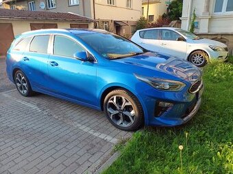 Kia Ceed SW 2019 Automat benzín
