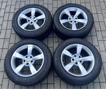 Audi - 17" alu + zimní 235/60 R17 Dunlop