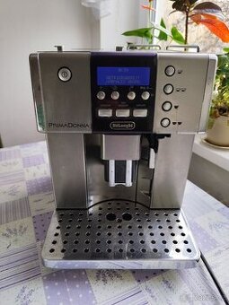 Kávovar Delonghi Primadonna