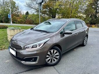Kia Ceed Combi 1.6GDi 99kw, ČR 2018, najeto jen 37 000km