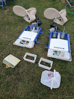 Prodám WC Geberit, umyvadla, desku s dřezem.