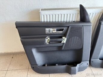 Discovery 4 obložení dveří