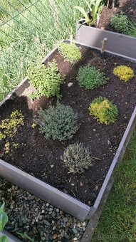 Vyvýšené záhony - NOVÉ stohovatelné ohrádky 120x80x20cm