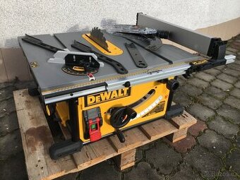 Stolní pila DeWALT DWE 7492