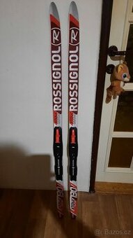 Nové dětské běžky Rossignol 130cm