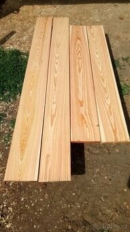 Modřínová hoblovana prkna