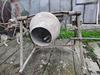 Stavební míchačka