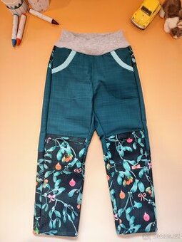 LETNÍ Softshellové kalhoty jmelí vel.116