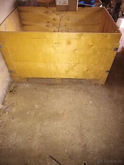 Dřevěná bedna