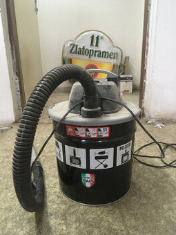 Vysavač na popel