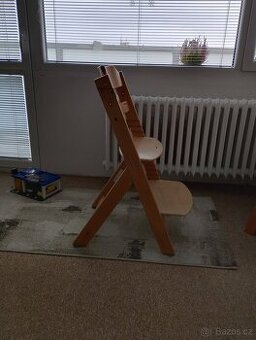 Rostoucí židle - 1
