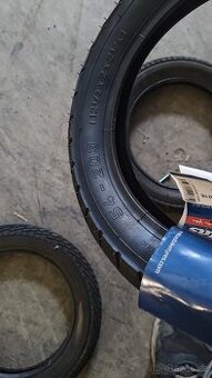 Pláště/ pneumatiky na kočárek nebo odrážedlo