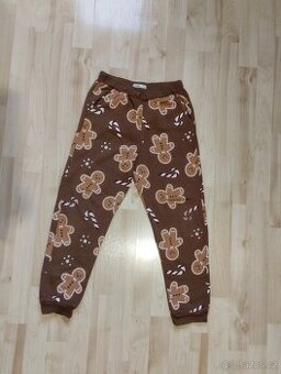 Chlapecké tepláky Sinsay vel.140