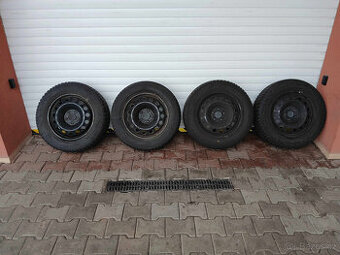 FIAT 500X / JEEP RENEGADE DISKY R16" SE ZIMNÍMI PNEU