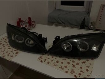 Světla Mondeo mk3