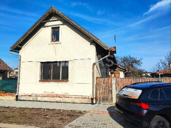 Volárna, prodej rodinného domu 3+1/garáž, vejminek 1+1, na p