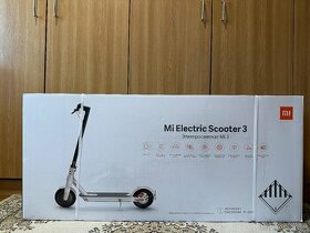 Elektrokoloběžka Mi Electric Scooter 3