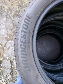 Letní pneu Bridgestone 205/50R17 89V vzorek 7mm