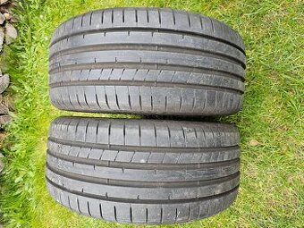 2x letní pneu Dunlop Sportmaxx RT2 225/40 R18 Velmi pekne