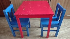 Dvě židle a stůl pro děti - IKEA