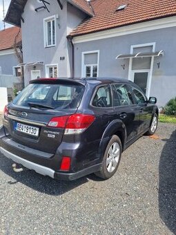 Subaru Outback 2.0D, AWD, 2010