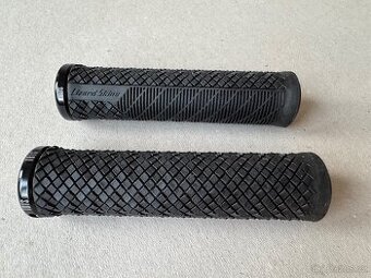 Nové Gripy Lizard Skins
