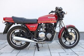 Kawasaki KZ 550